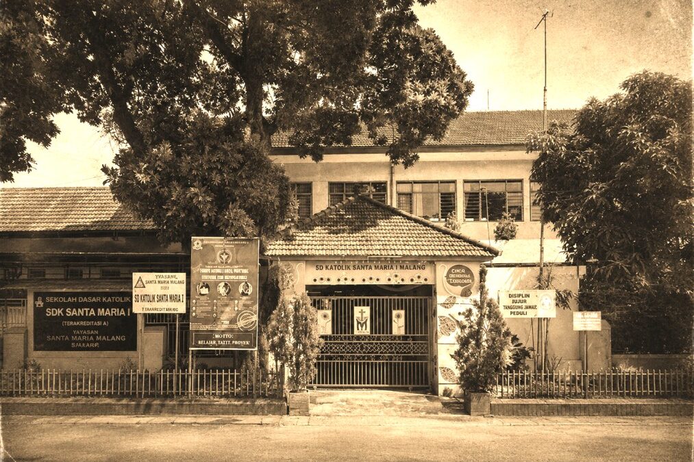 Sejarah Sekolah Santa Maria Malang (1937–1941)